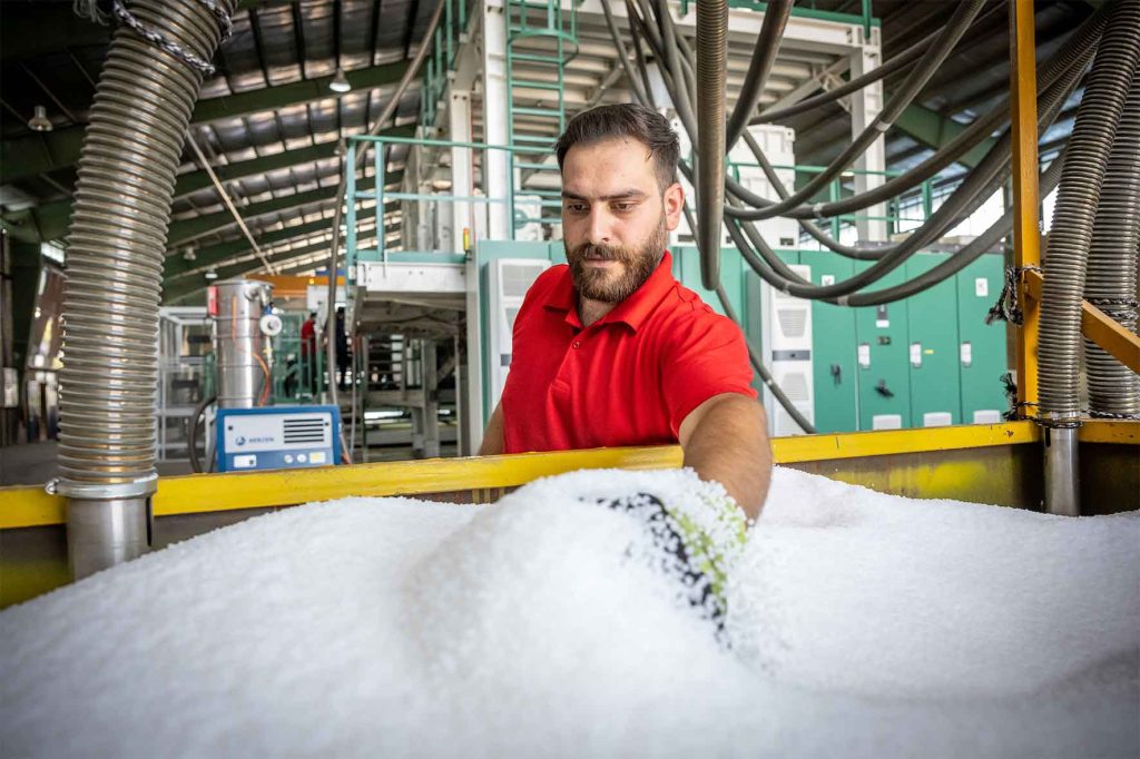 آزمایش‌های کیفیت ژئوممبرین و اهمیت آن در پروژه‌های مهندسی محیط‌زیست