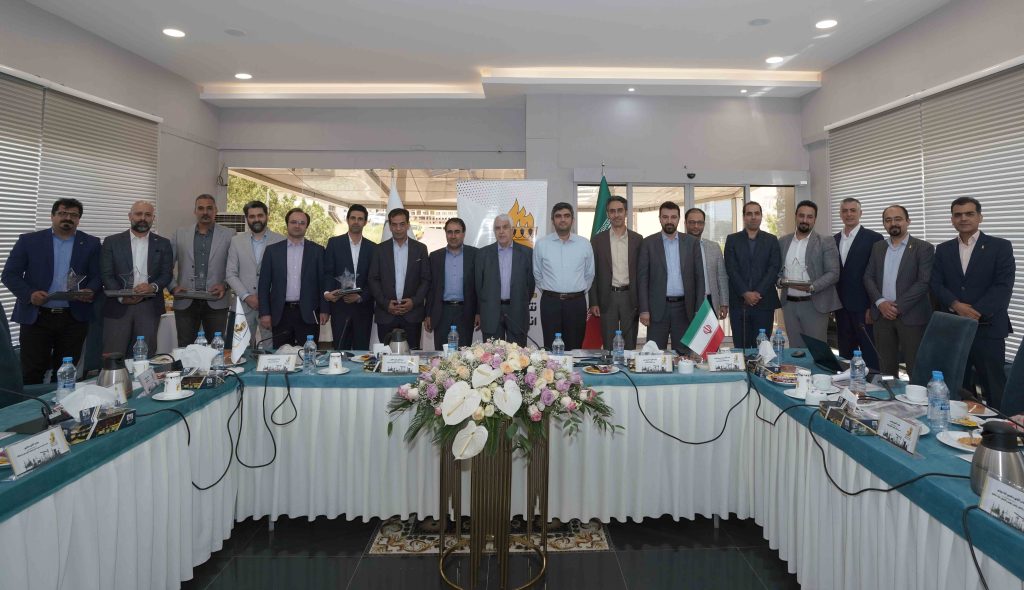 هم‌اندیشی مدیران عامل شرکت‌های گروه گسترش انرژی پاسارگاد