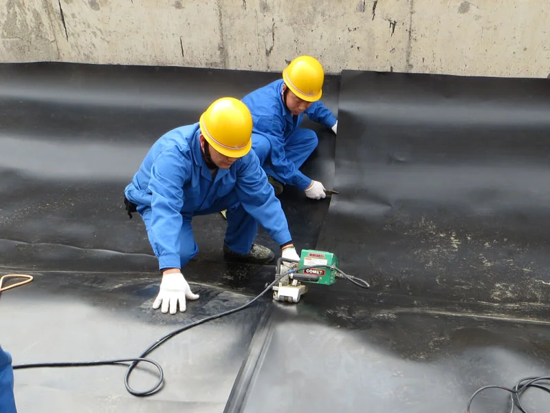 راهنمای جامع جوش ژئوممبرین: روش‌ها، ابزارها و نکات کلیدی